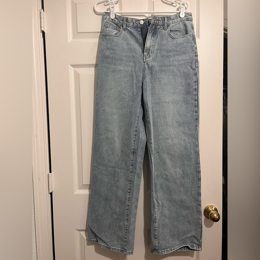 Light wash jeans